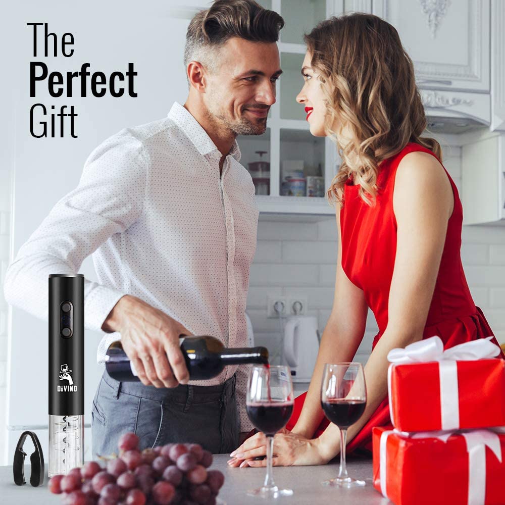 Electric Wine Opener BLACK Set – Automatic – Battery Operated with Foil Cutter, Vacuum Stopper & Aerator